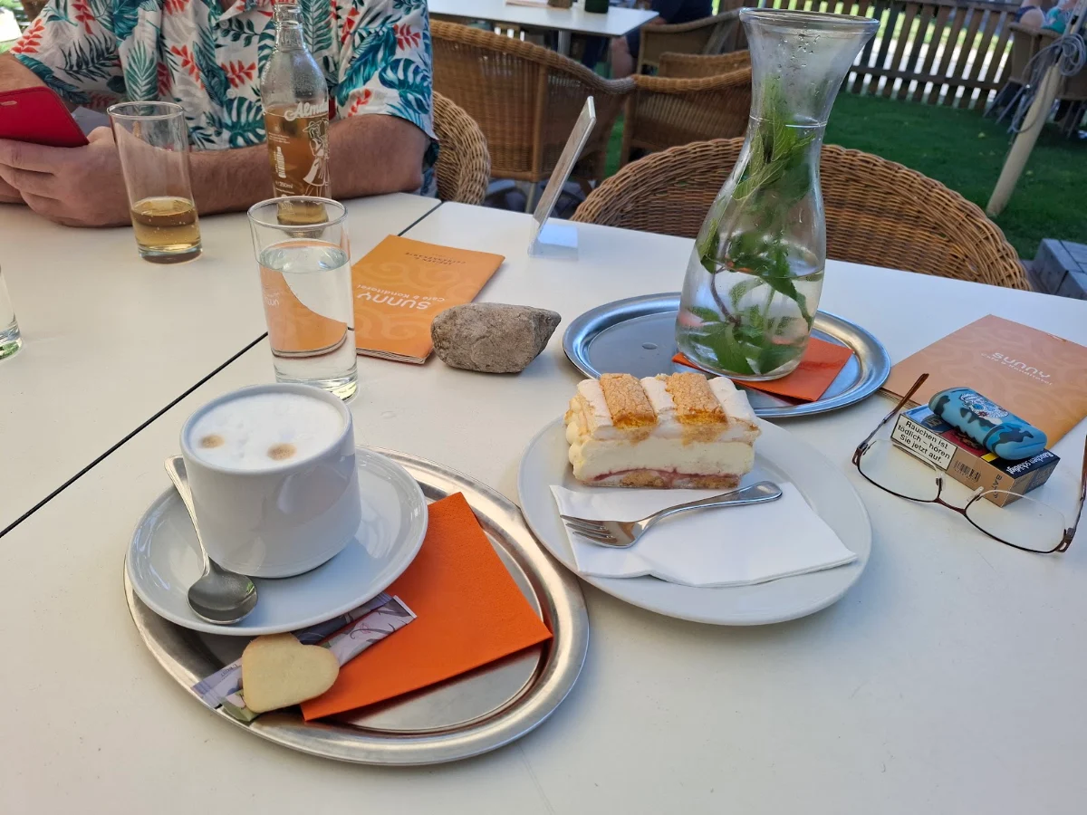 Essen und Trinken photo 3