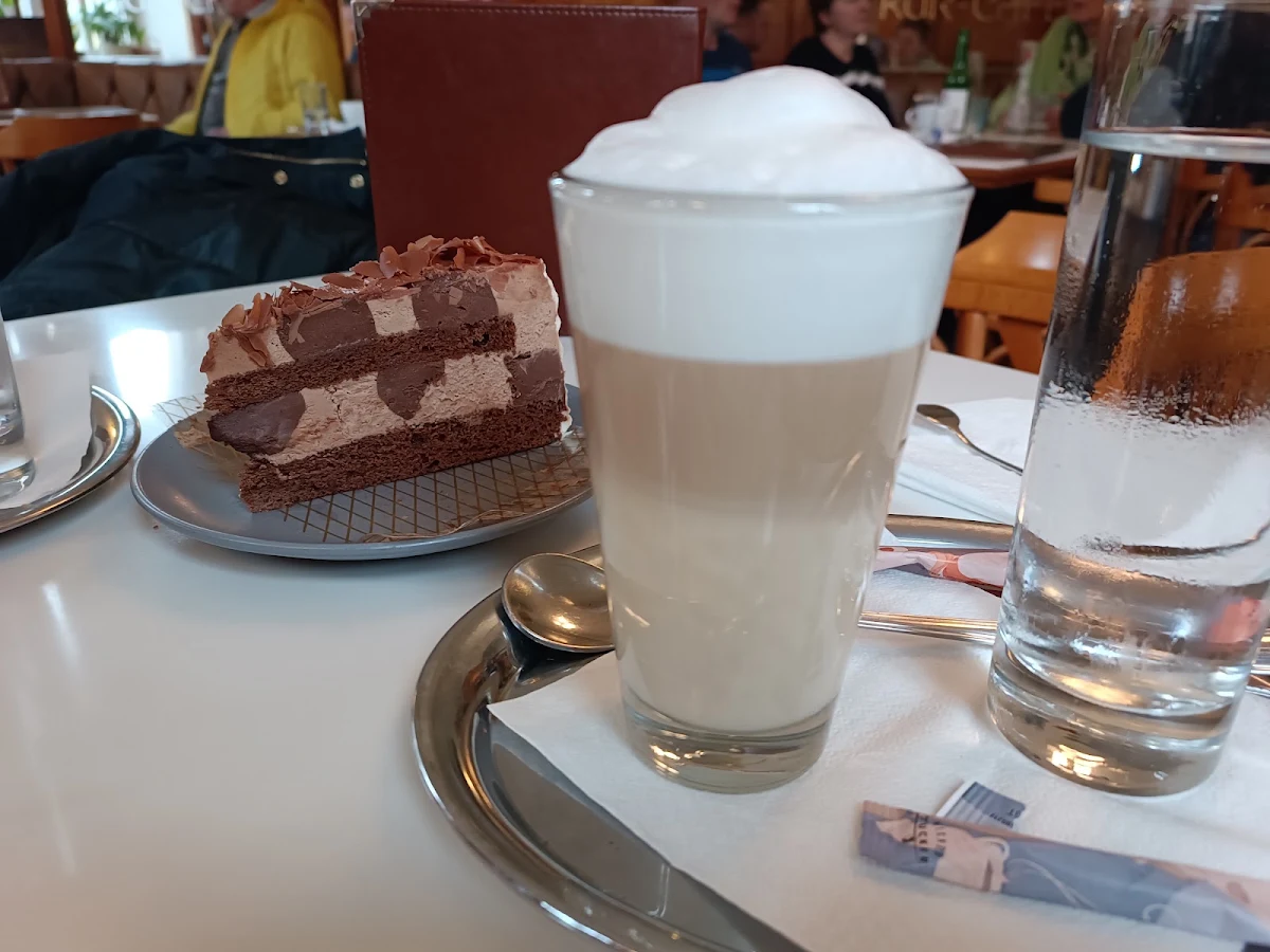 Essen und Trinken photo 3