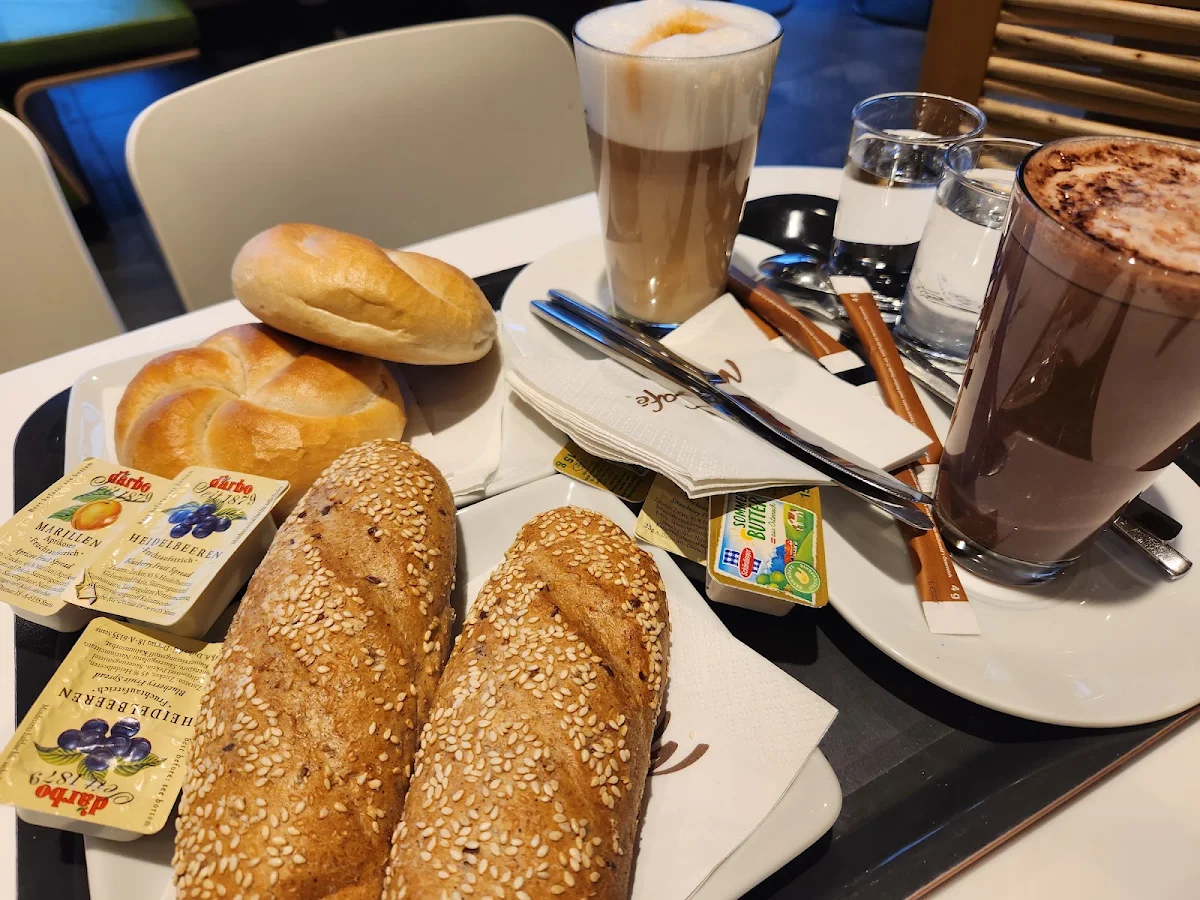 Essen und Trinken photo 3
