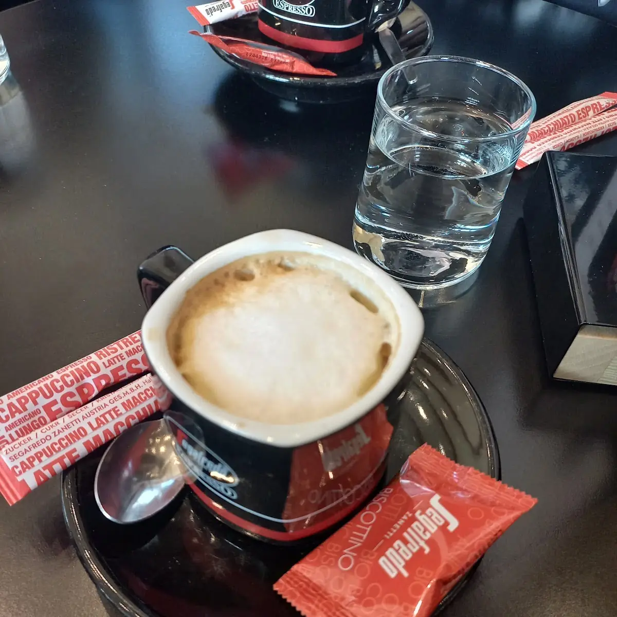 Essen und Trinken photo 1