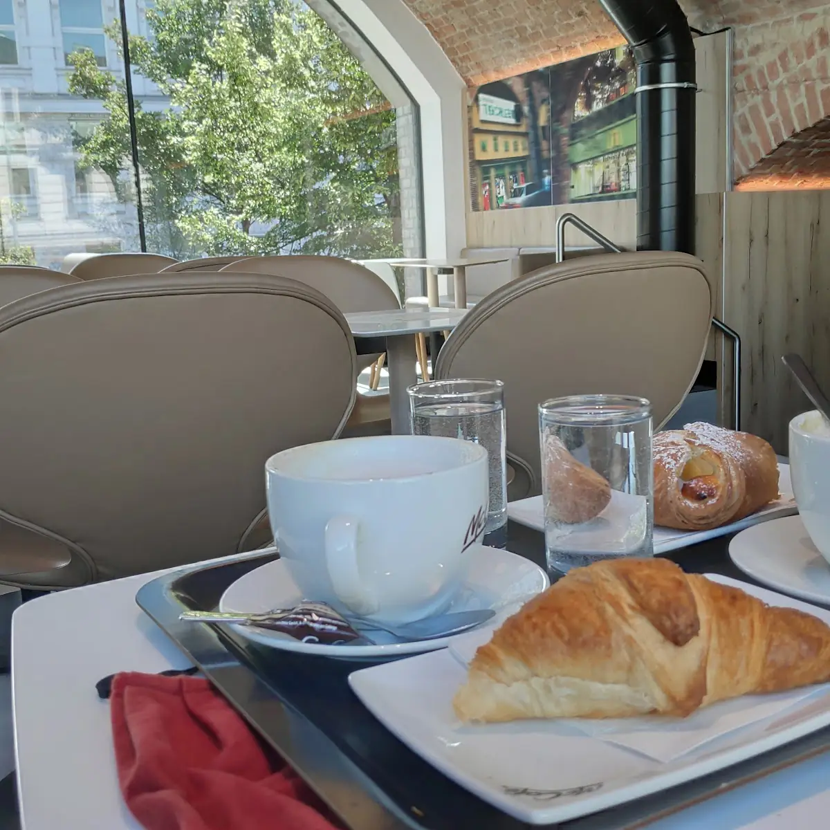 Essen und Trinken photo 3