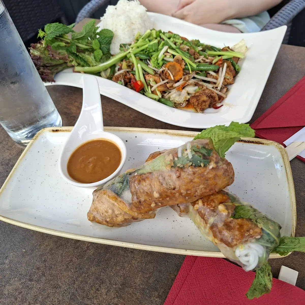 Essen und Trinken photo 3