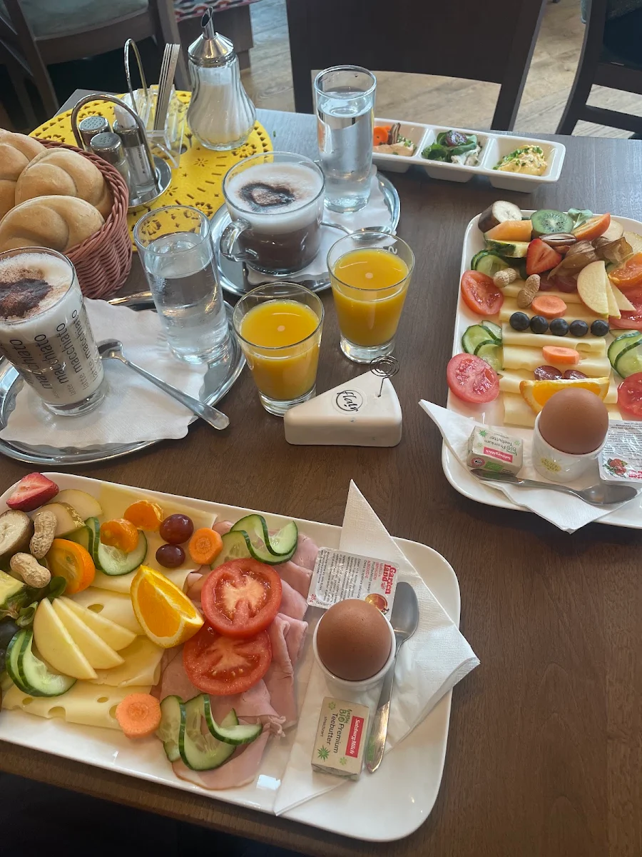 Essen und Trinken photo 1