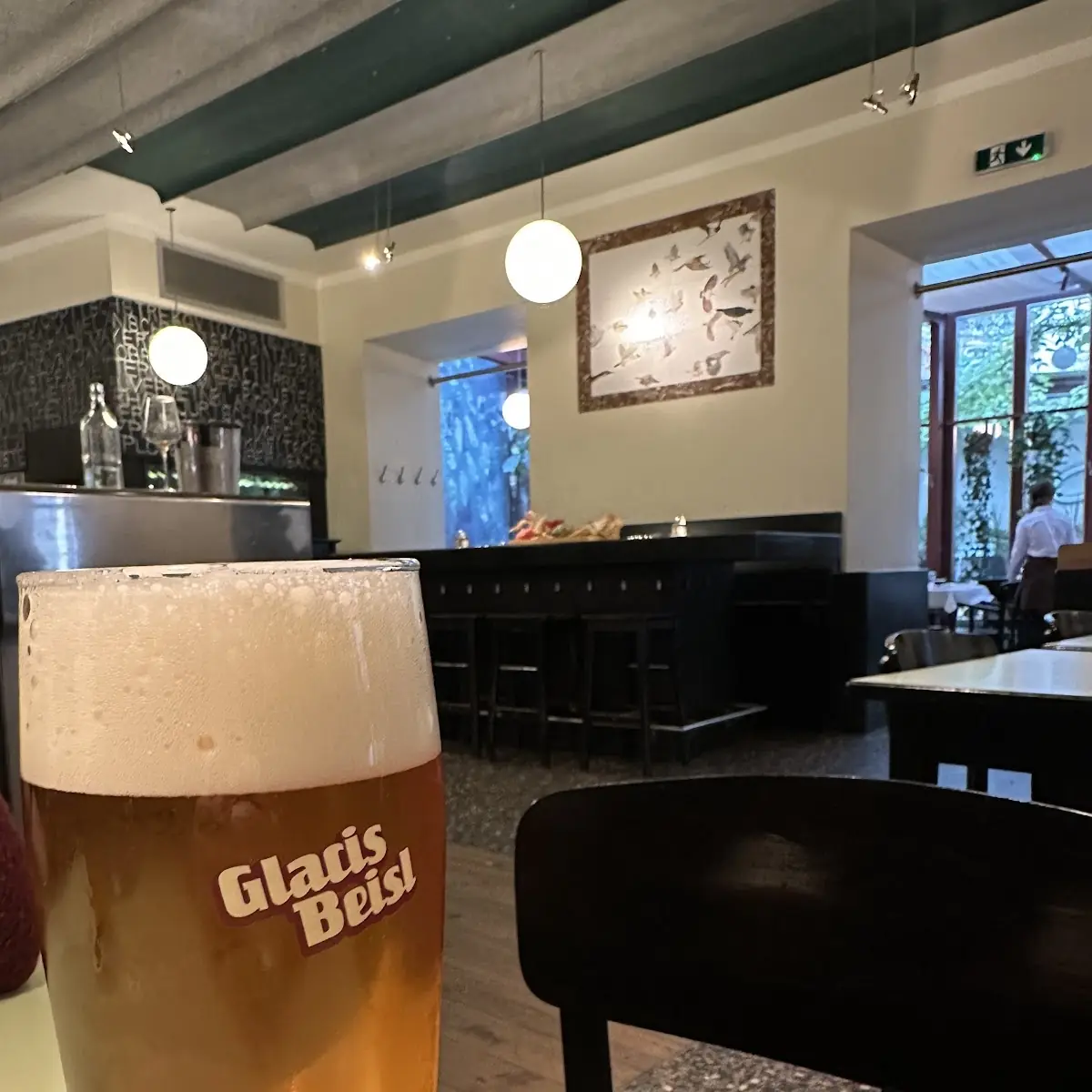 Essen und Trinken, Glacis Beisl