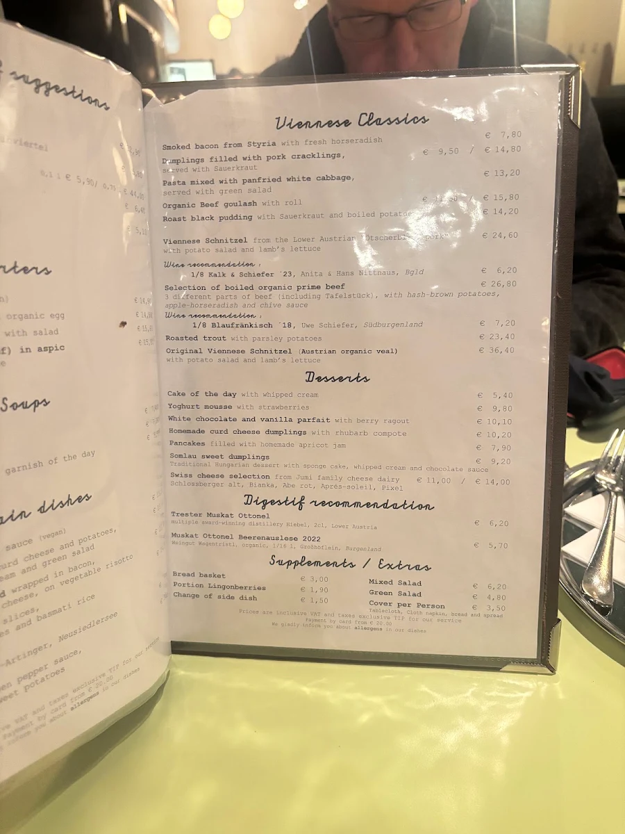 Speisekarte, Glacis Beisl