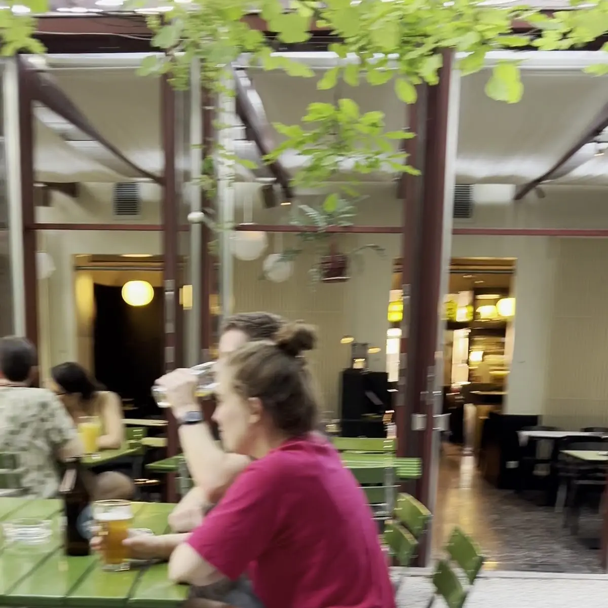 Atmosphäre, Glacis Beisl