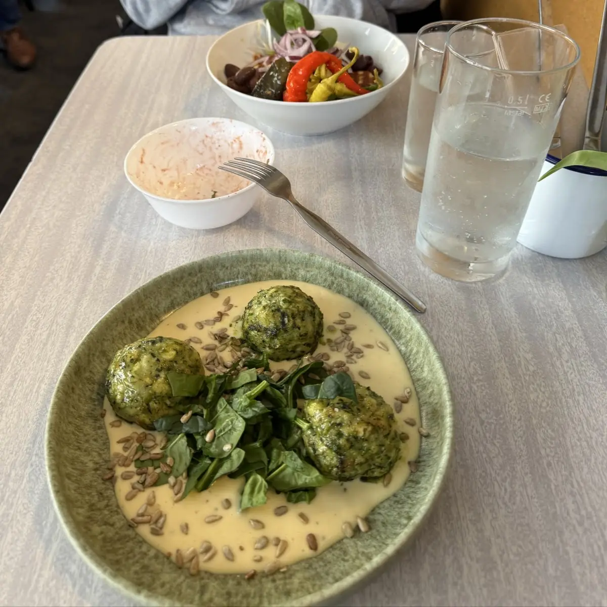 Essen und Trinken photo 3