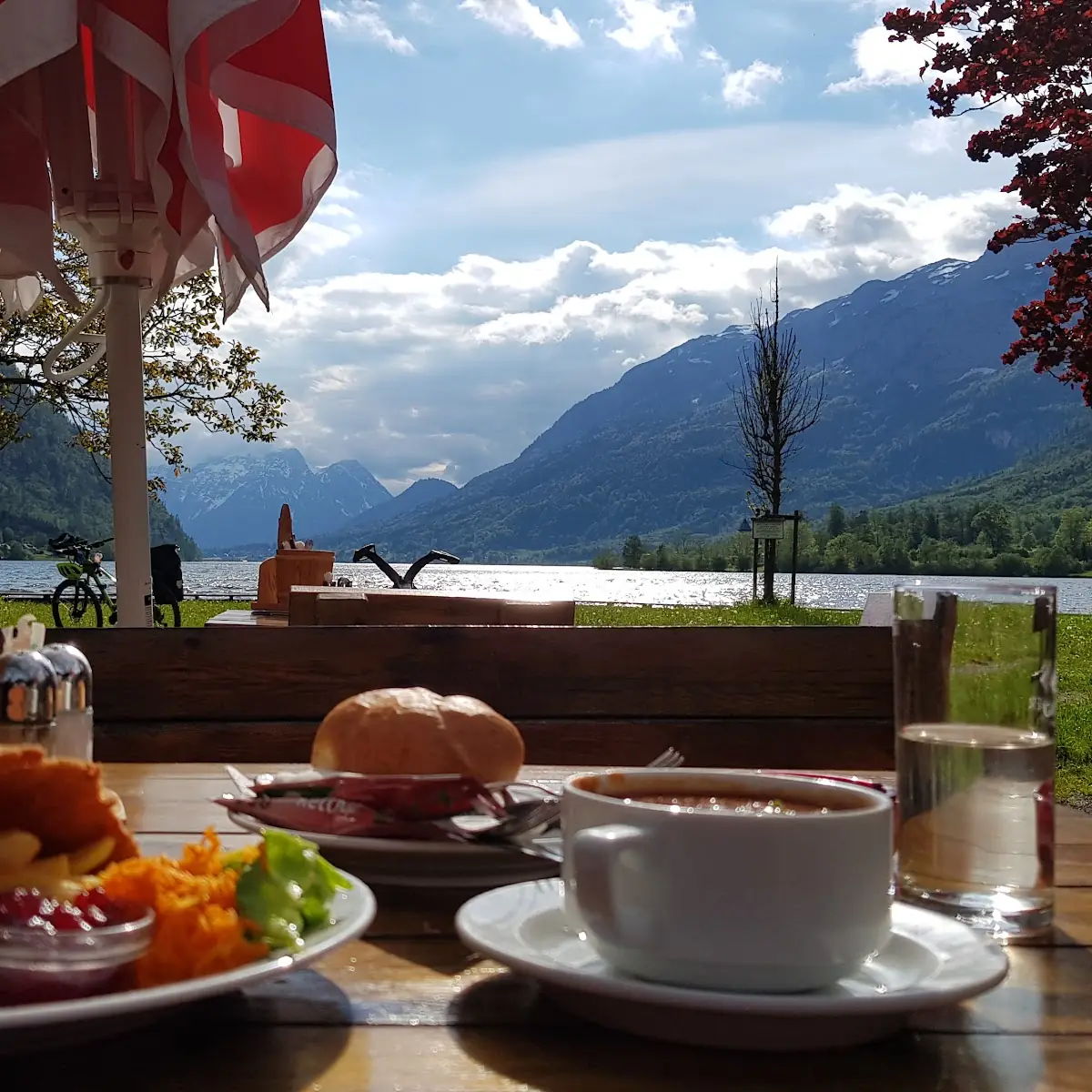 Essen und Trinken photo 2