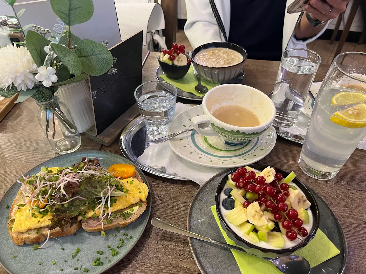 Essen und Trinken photo 3