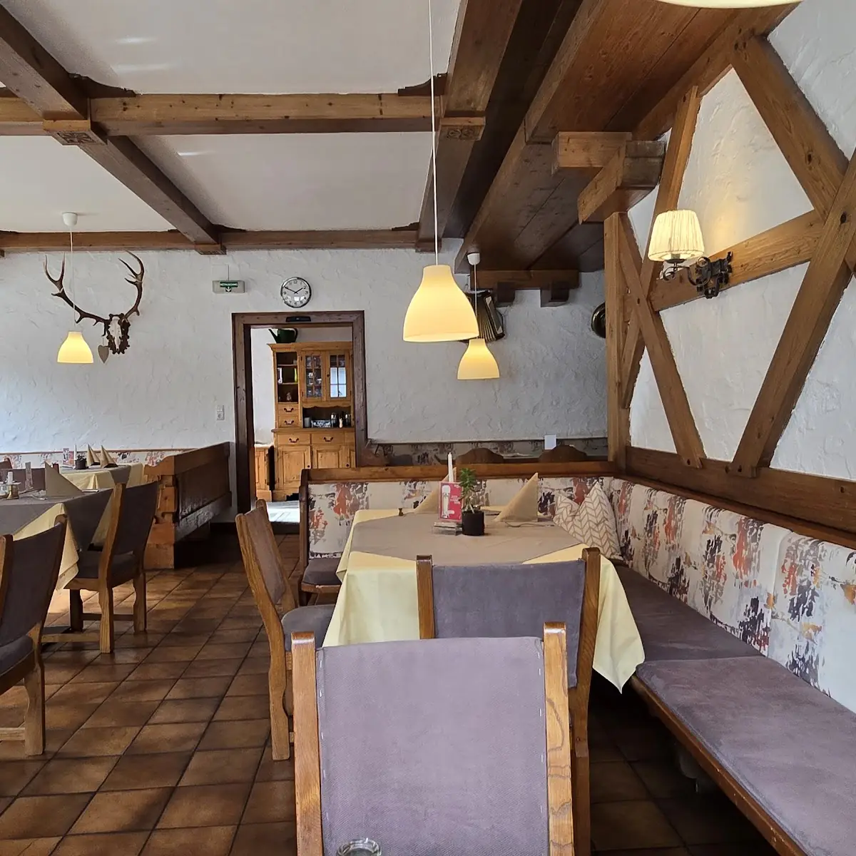 Atmosphäre, Restaurant Dorfstüberl Lähn | Bichlbach