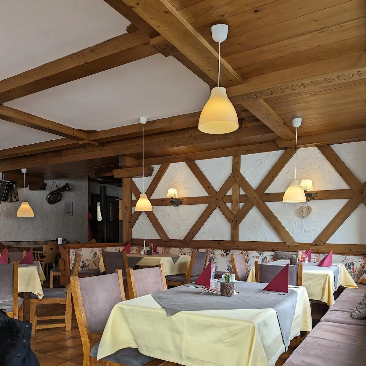 Atmosphäre, Restaurant Dorfstüberl Lähn | Bichlbach