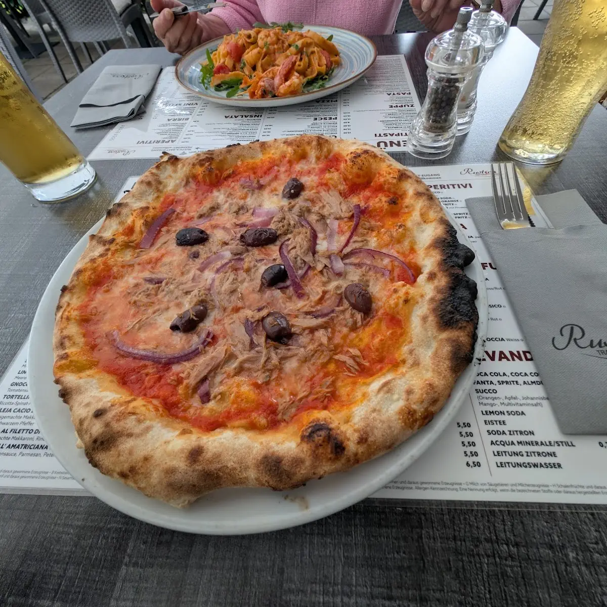 Essen und Trinken photo 1