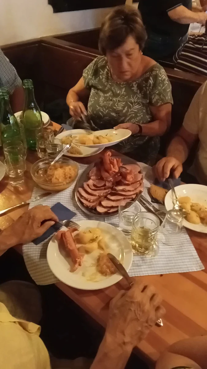 Essen und Trinken photo 2