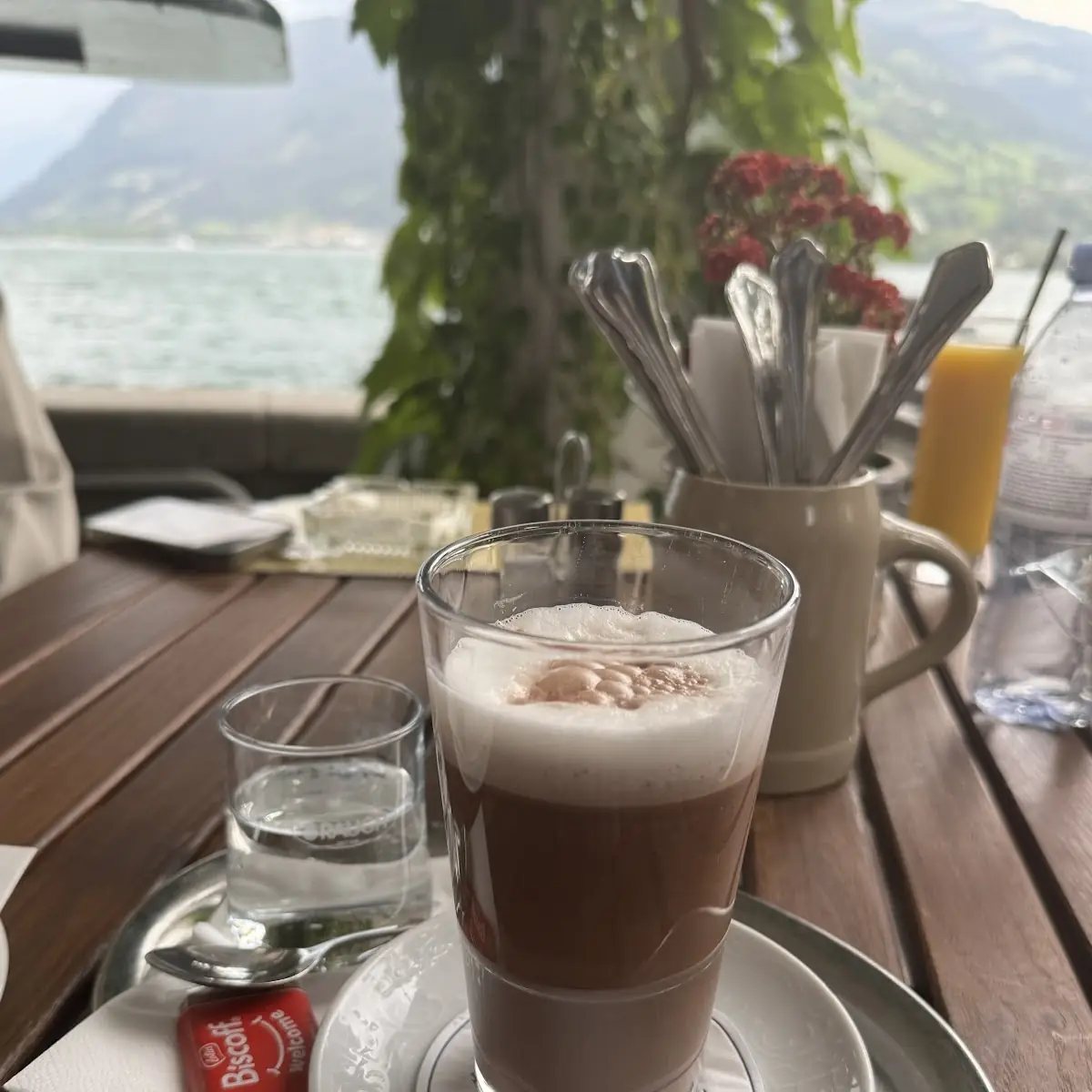 Essen und Trinken photo 3