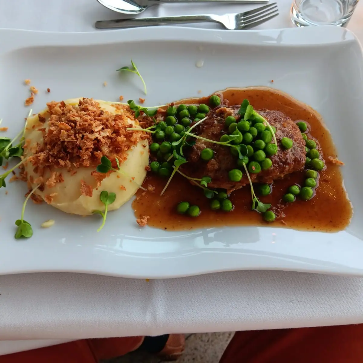 Essen und Trinken, Skyline Lounge Restaurant Kahlenberg