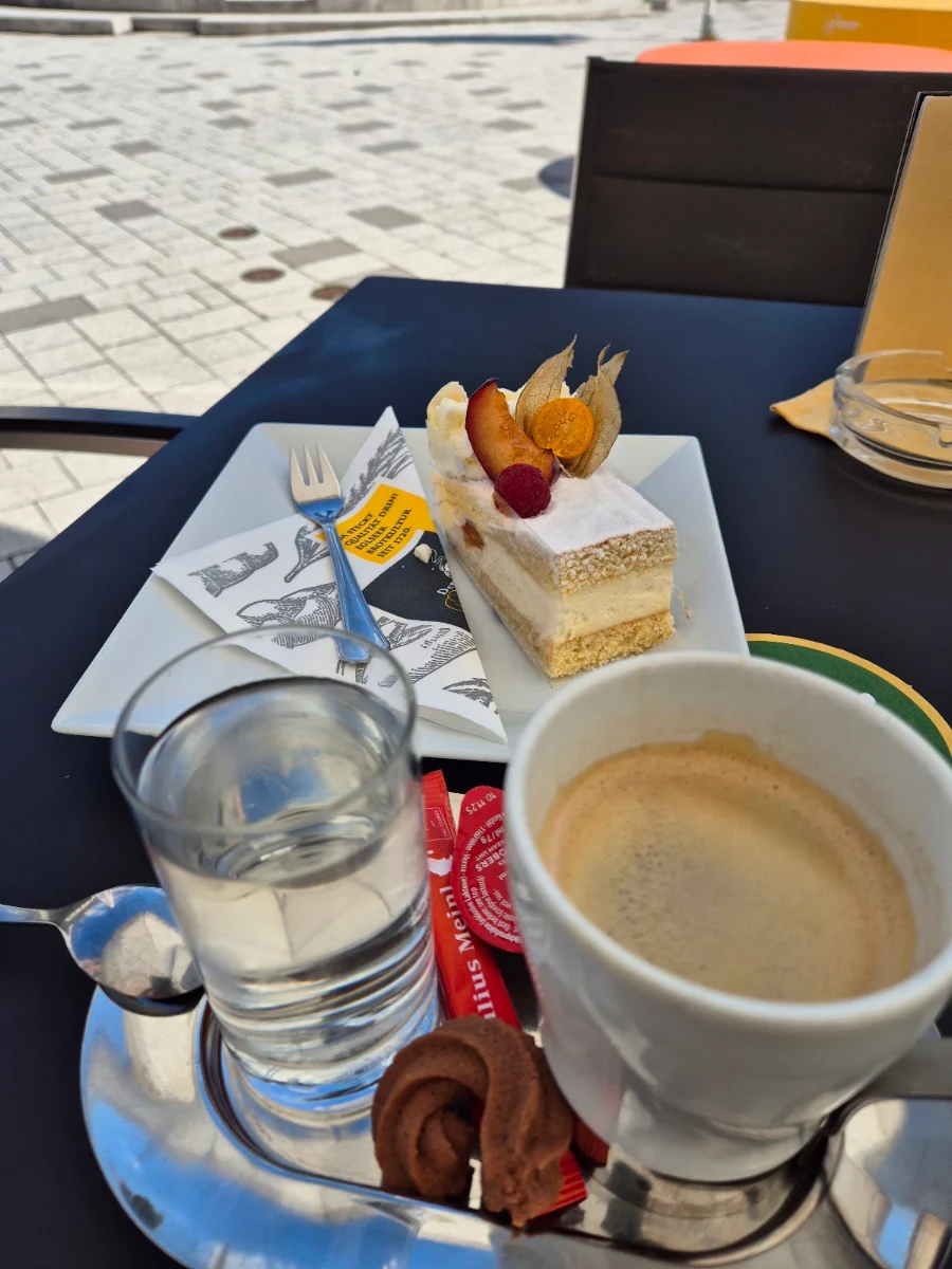Essen und Trinken photo 2