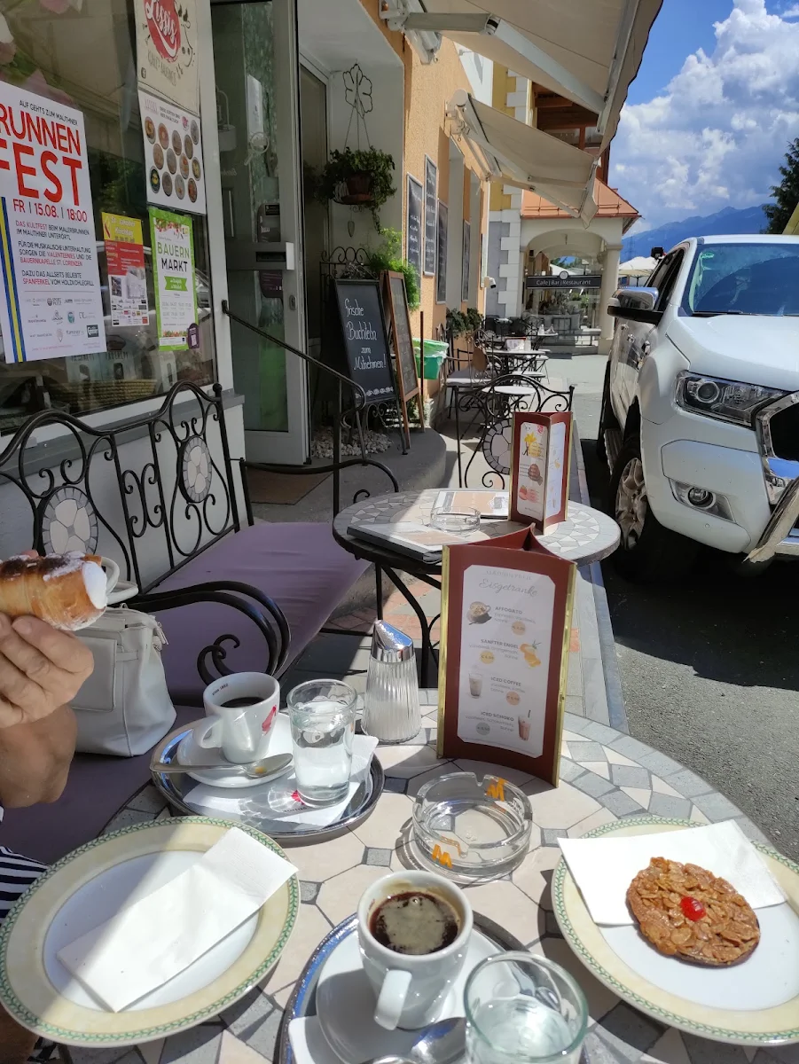 Essen und Trinken photo 4