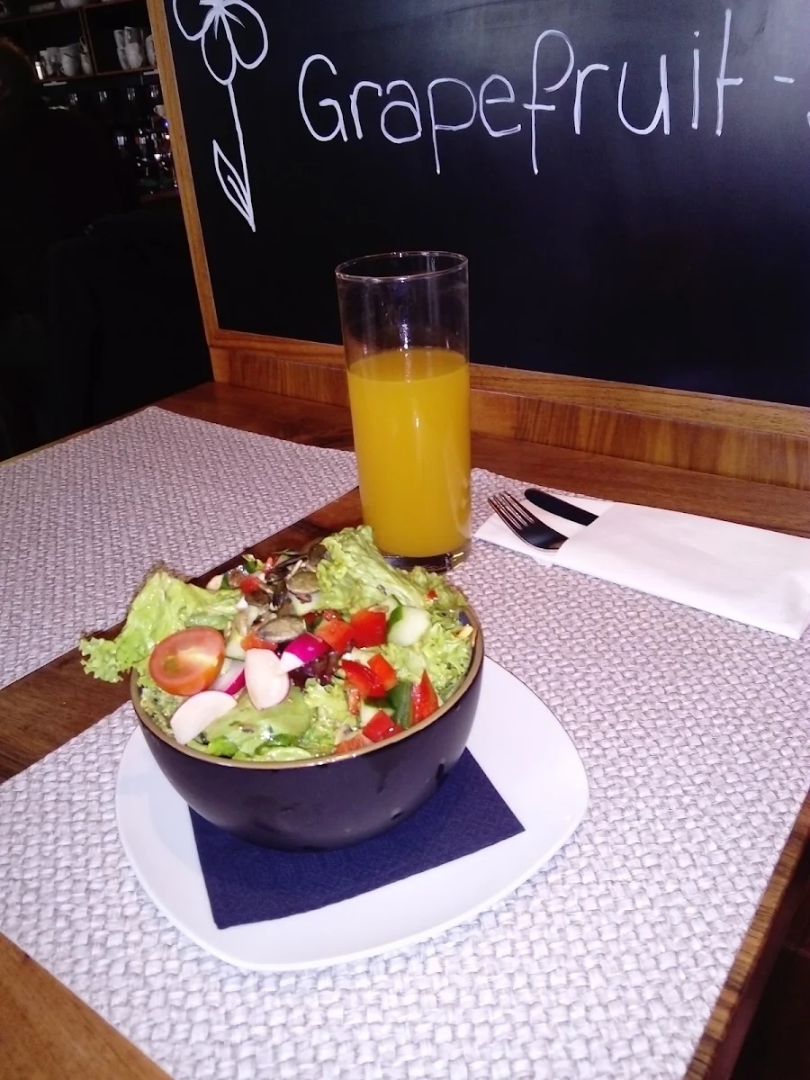 Essen und Trinken photo 3
