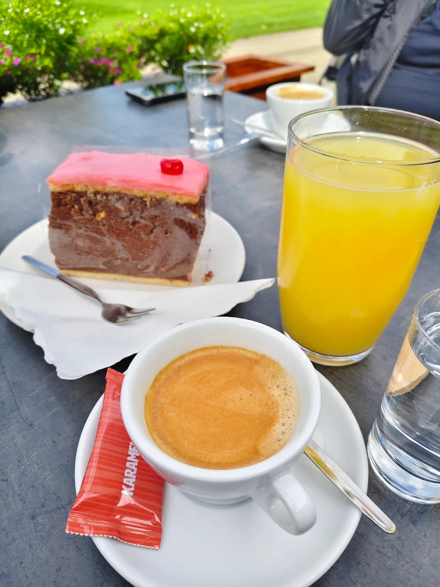 Essen und Trinken photo 4