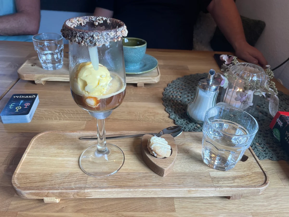 Essen und Trinken photo 3