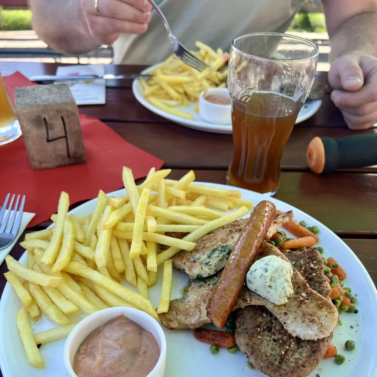 Essen und Trinken photo 3