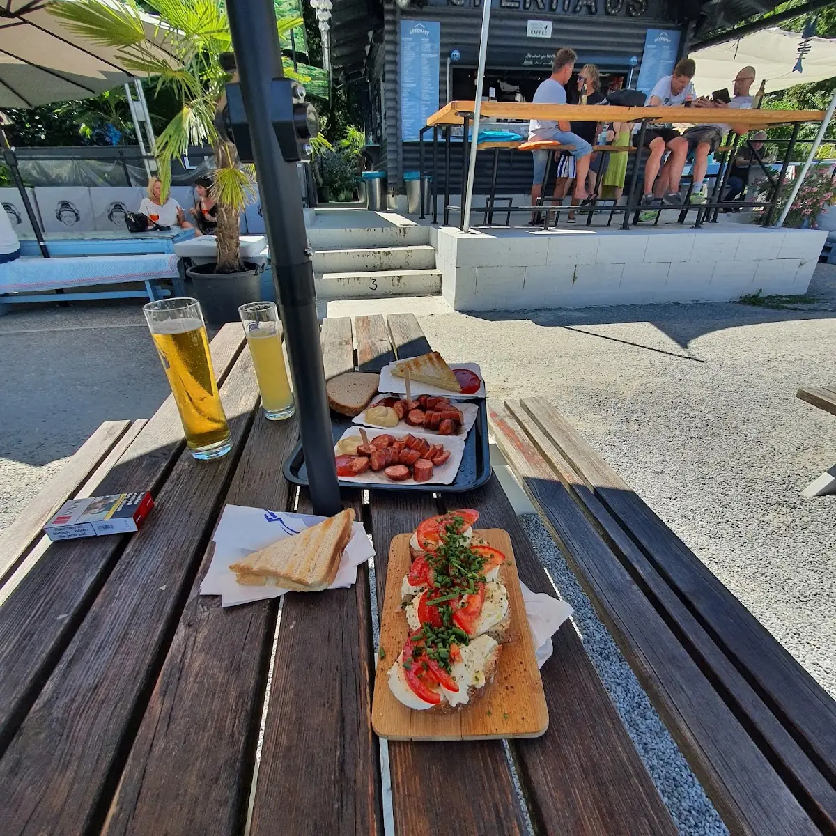 Essen und Trinken photo 1