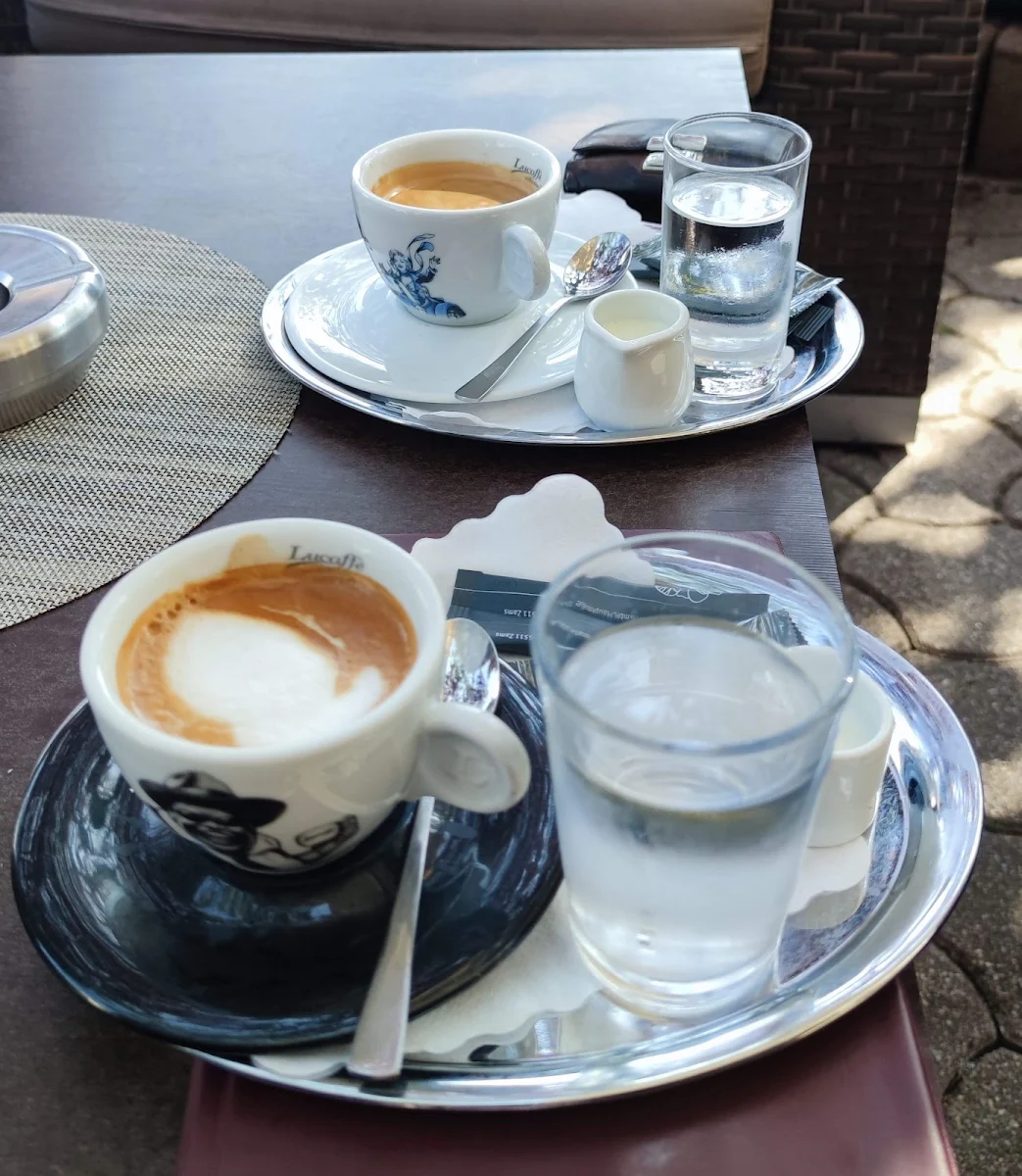 Essen und Trinken photo 2