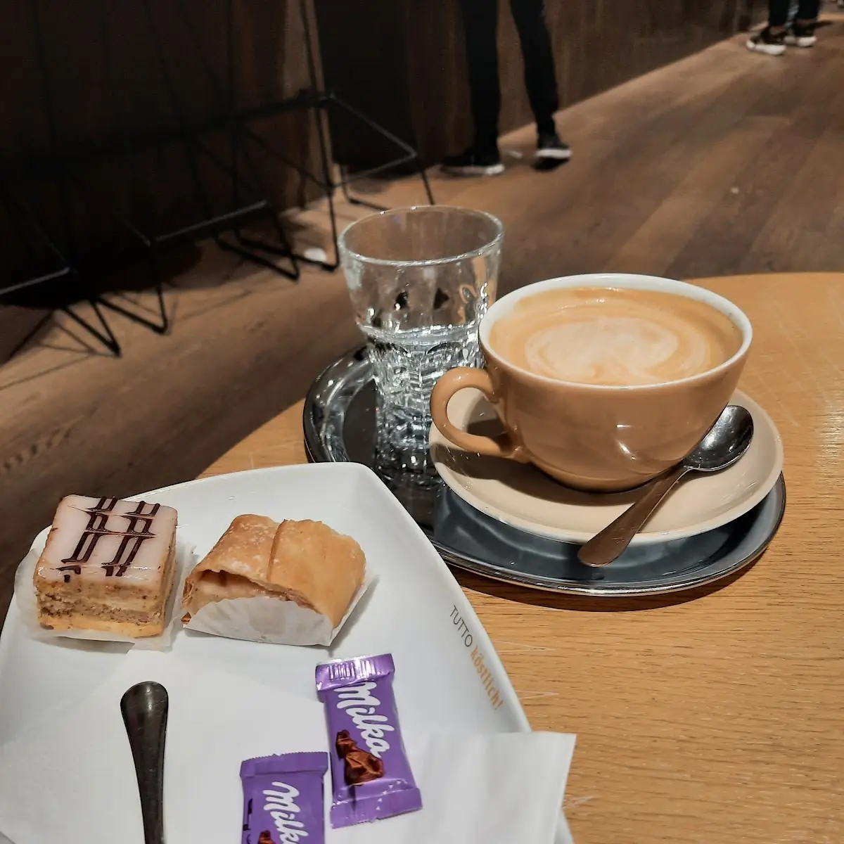 Essen und Trinken photo 1