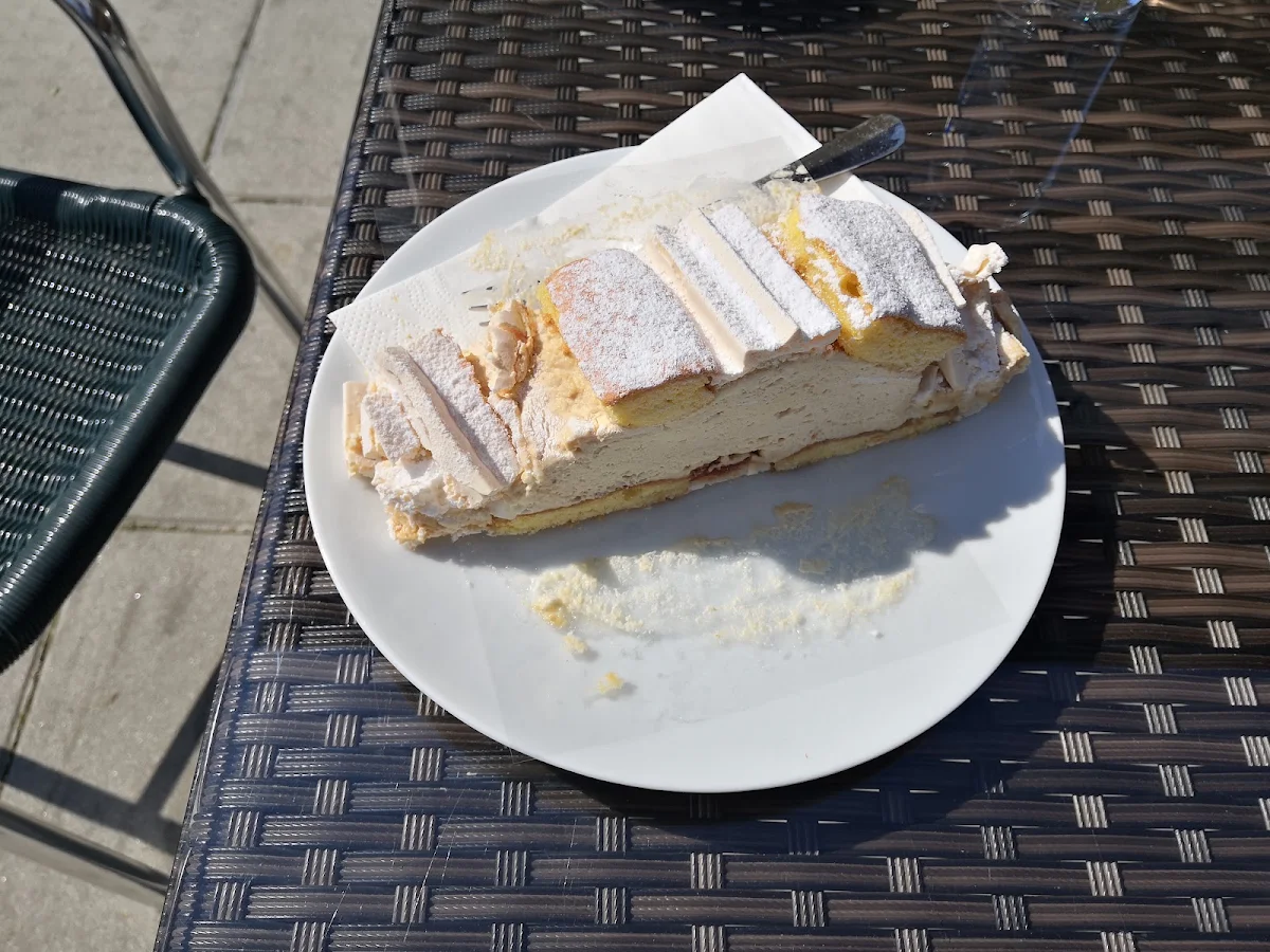 Essen und Trinken photo 1