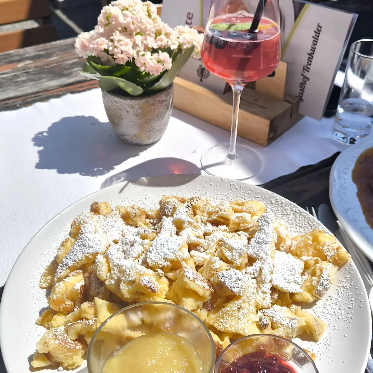 Essen und Trinken photo 2