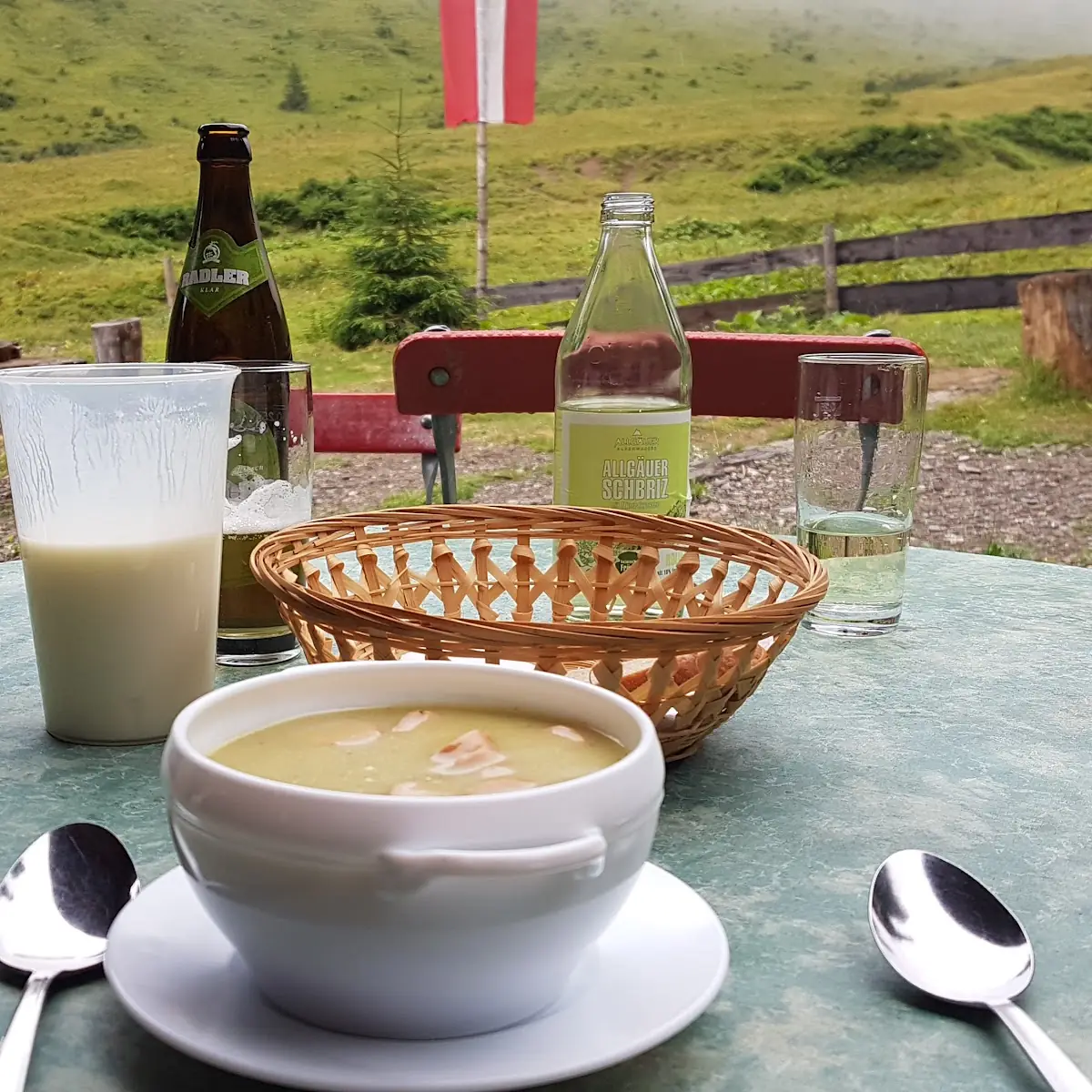 Essen und Trinken photo 2