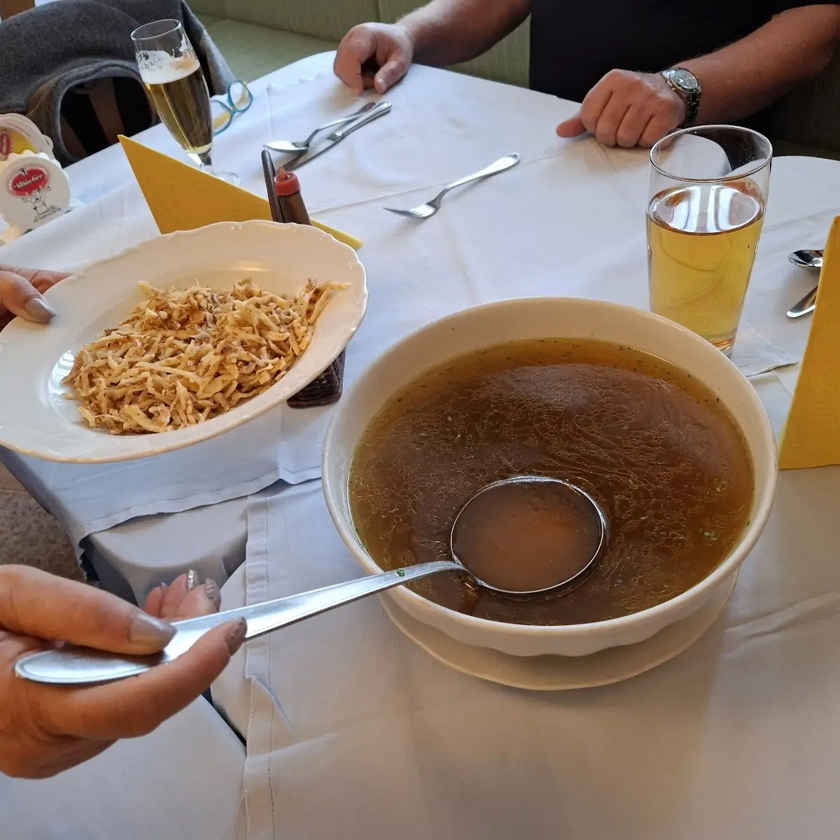 Essen und Trinken photo 3