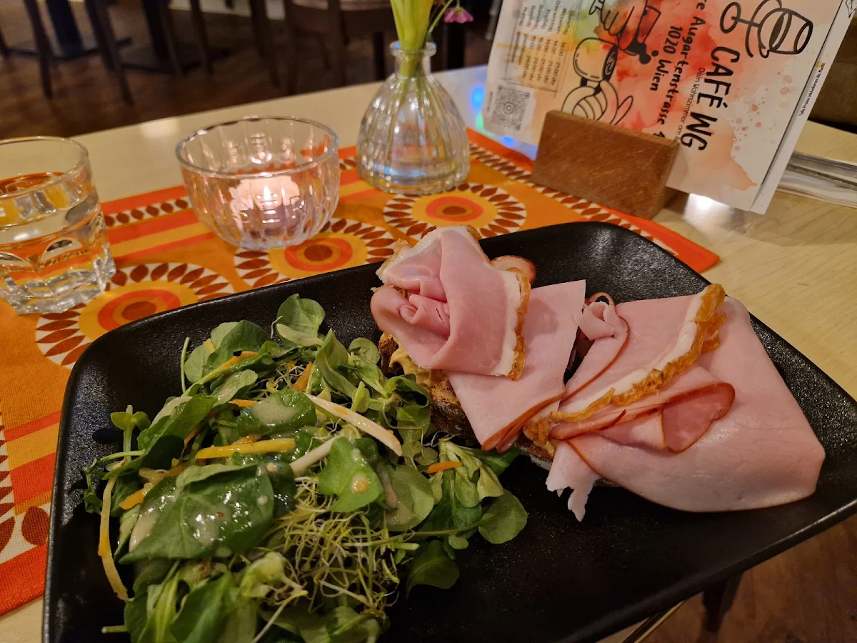 Essen und Trinken photo 2