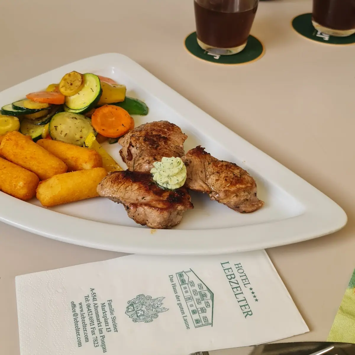 Essen und Trinken photo 2