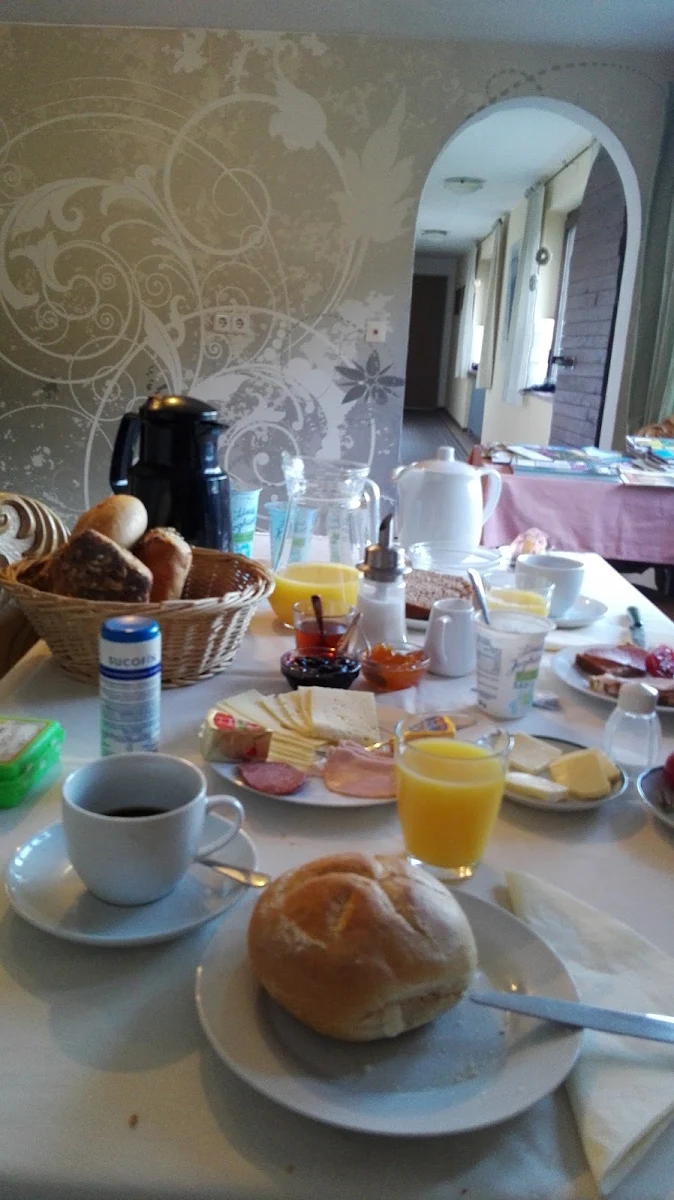 Essen und Trinken photo 2