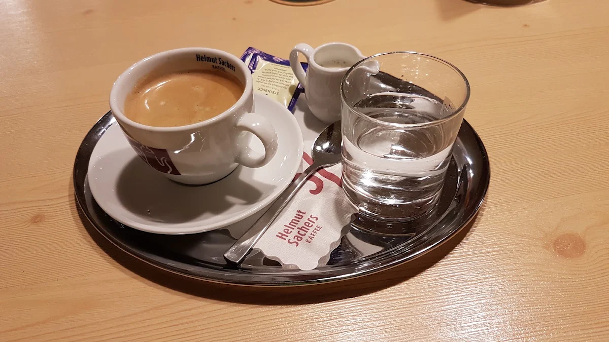 Essen und Trinken photo 3