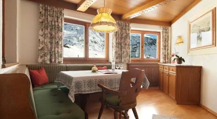 Atmosphäre, Gasthof Valluga St. Christoph