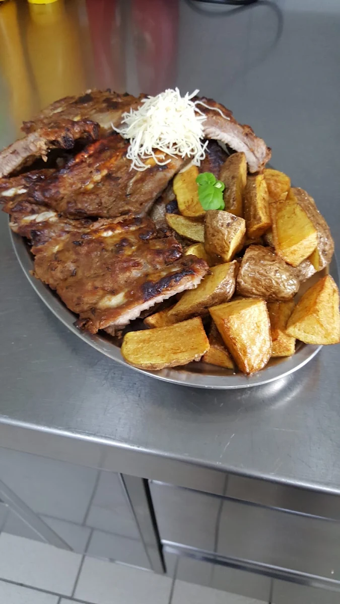 Essen und Trinken photo 2