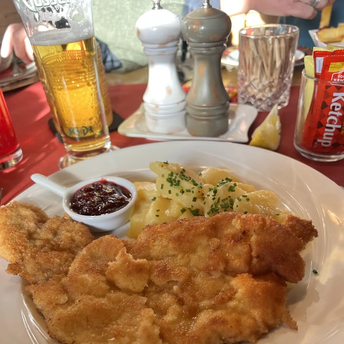 Essen und Trinken photo 3
