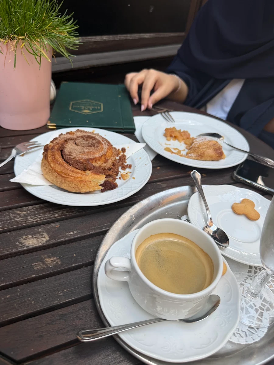 Essen und Trinken photo 4