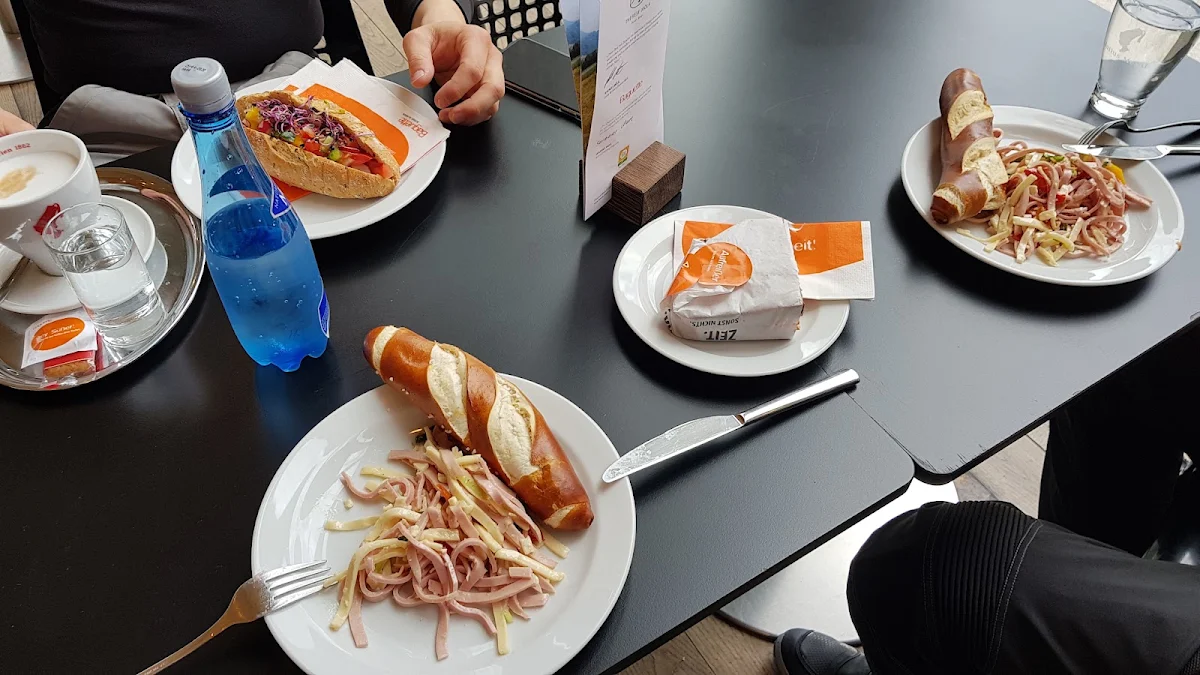 Essen und Trinken photo 1