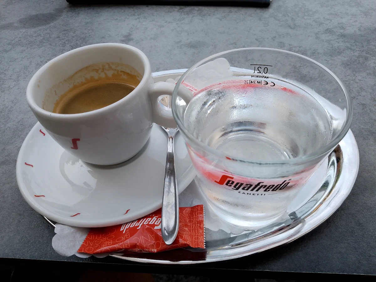 Essen und Trinken, Cafe Roma