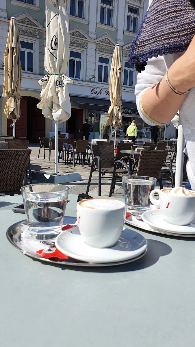 Essen und Trinken, Cafe Roma