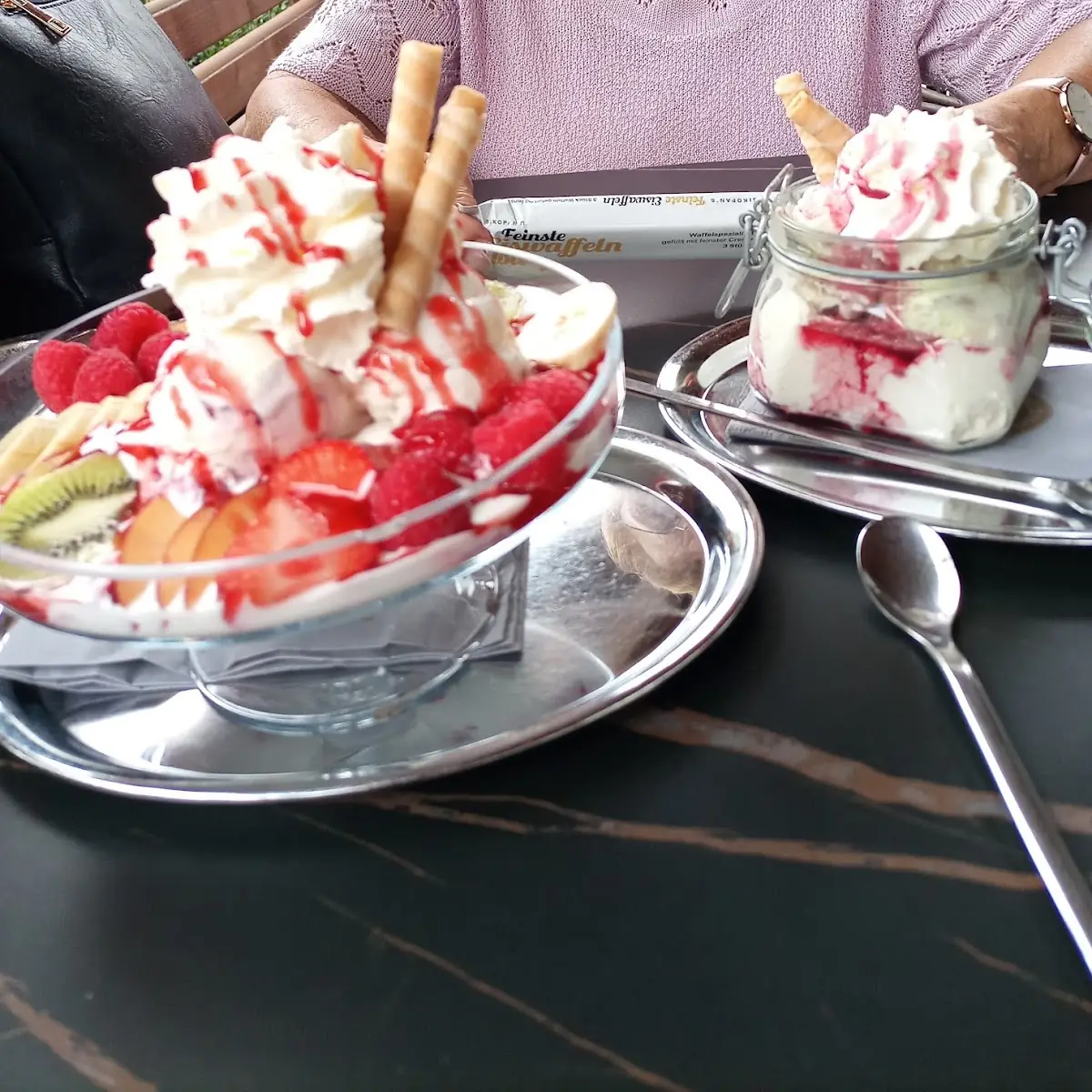 Essen und Trinken photo 1