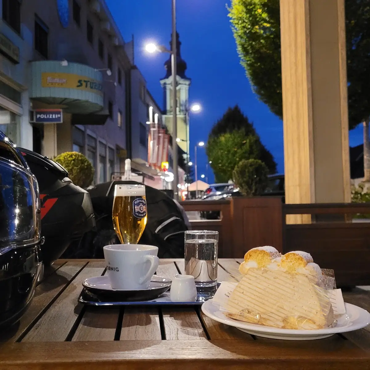 Essen und Trinken photo 2