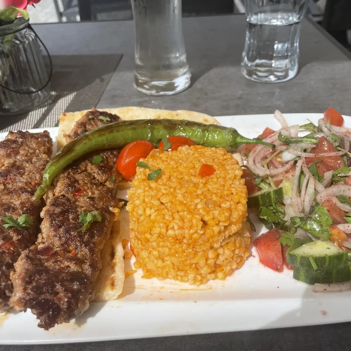 Essen und Trinken photo 2