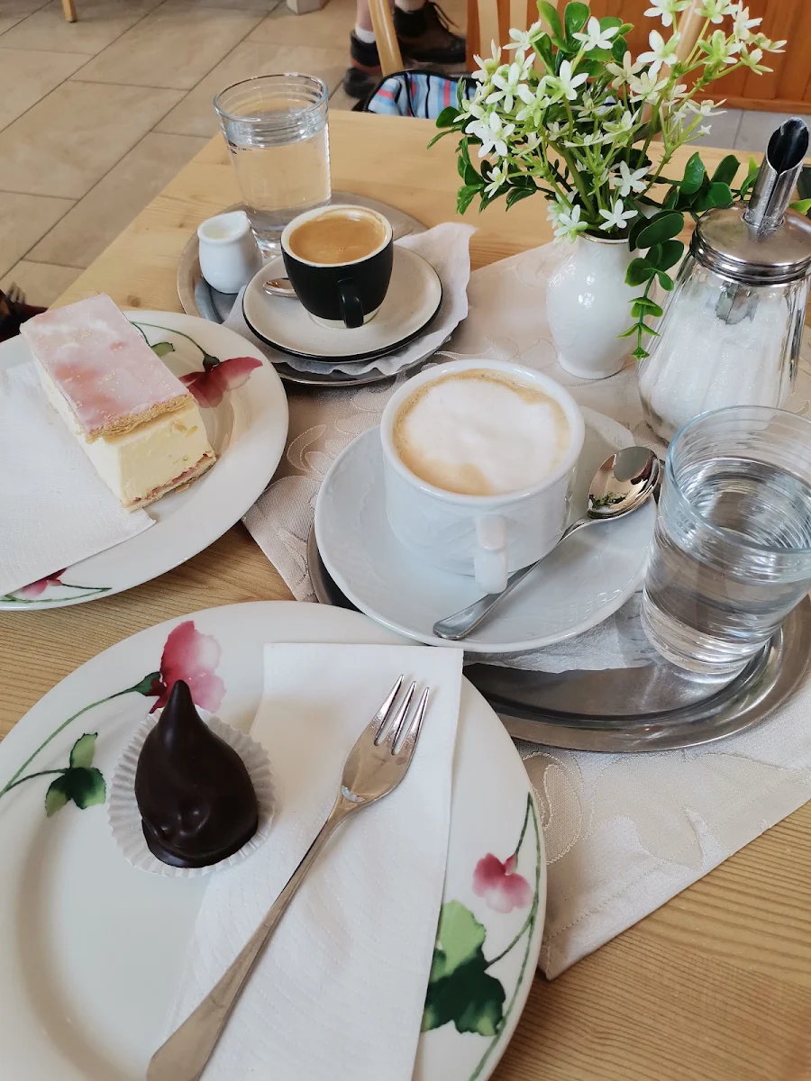 Essen und Trinken photo 3