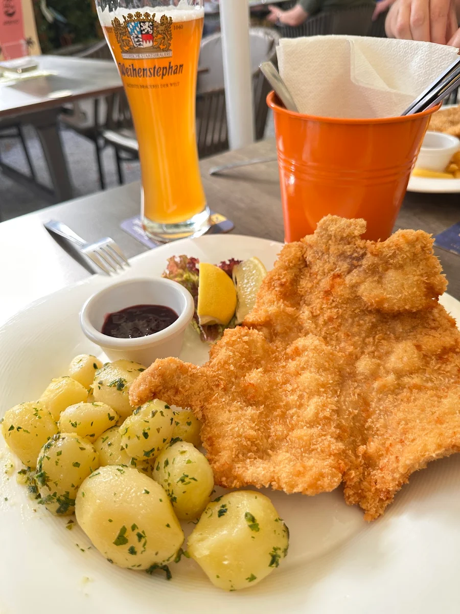 Essen und Trinken photo 3