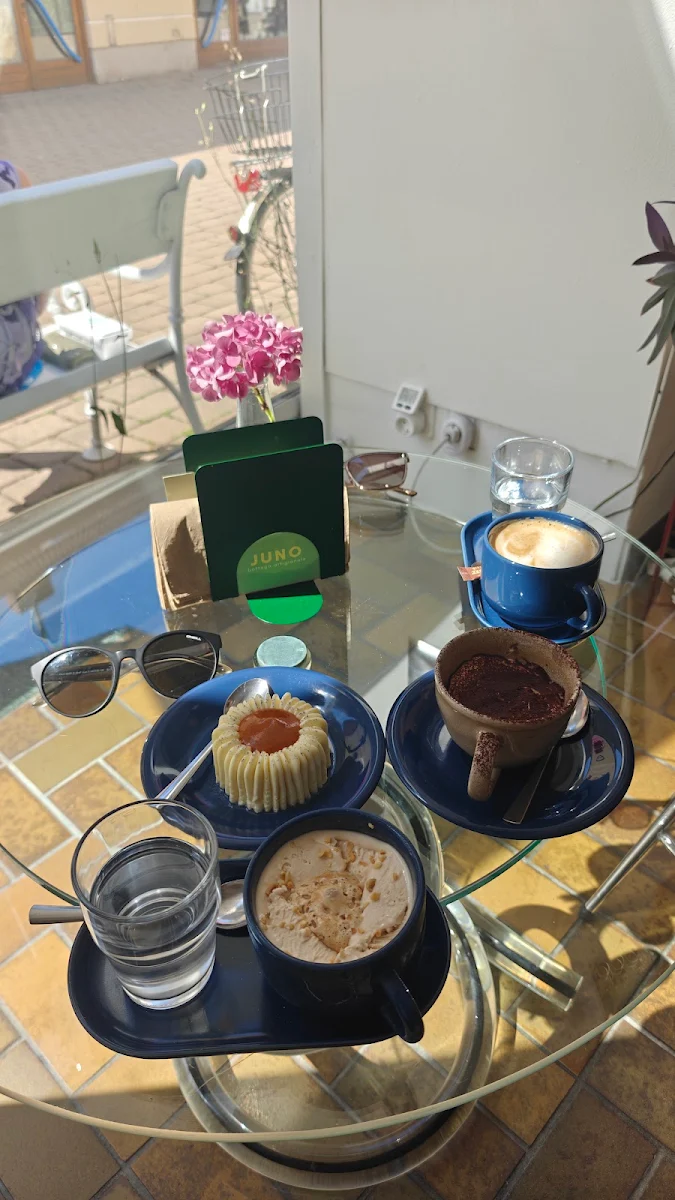 Essen und Trinken photo 3