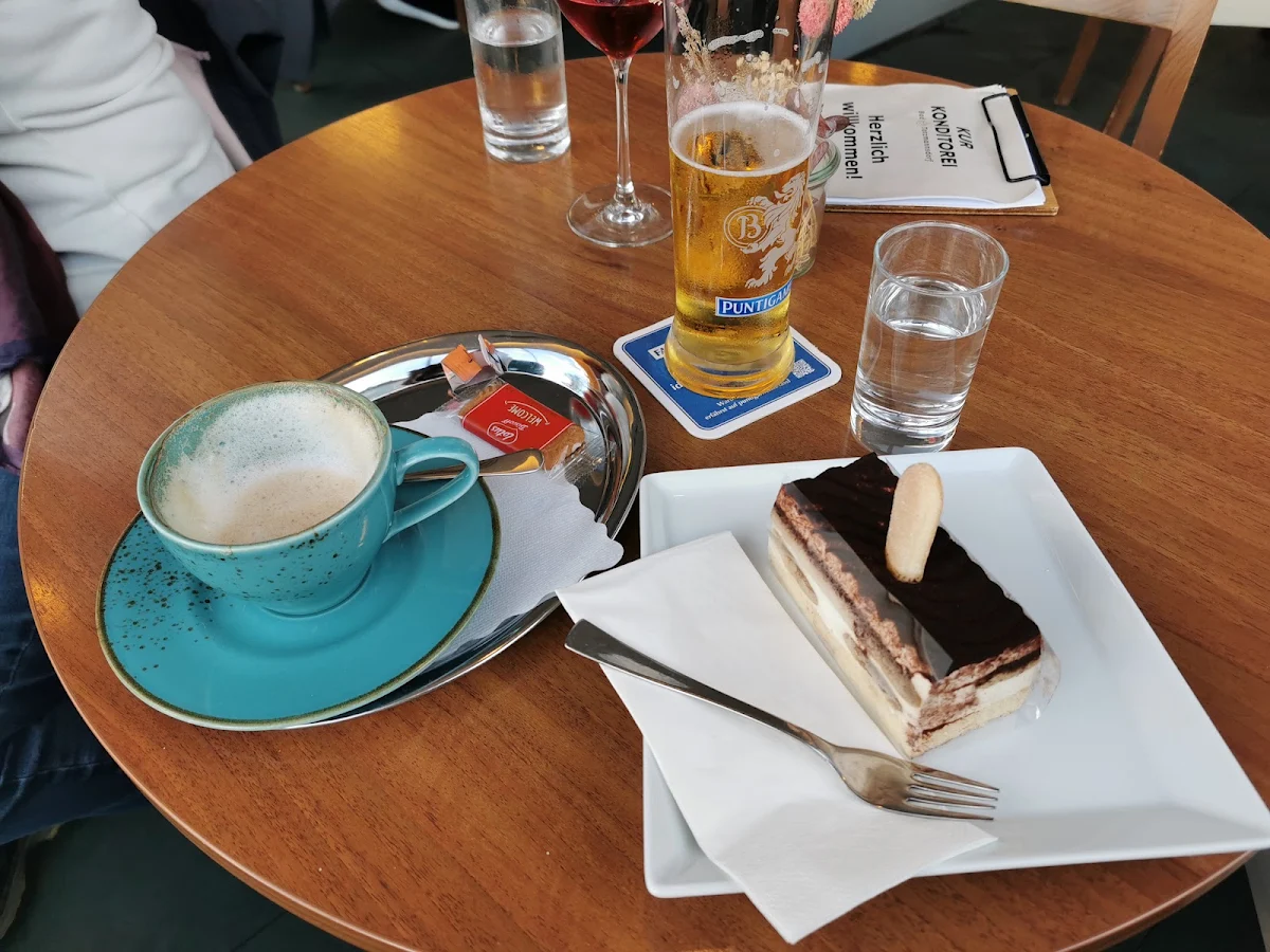 Essen und Trinken photo 2